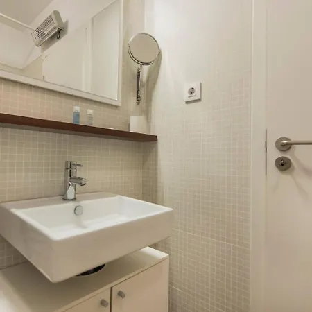 Appartement Comfortable In Campo Pequeno Lissabon